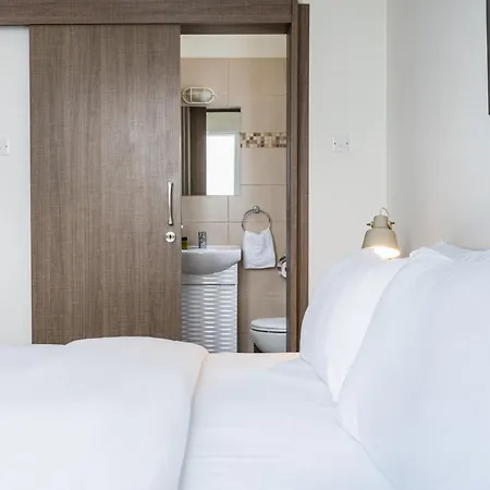 Apartman Stylish 2br Near & Center