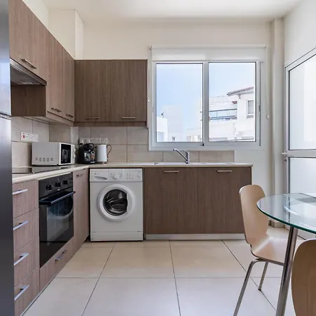 Apartman Stylish 2br Near & Center *